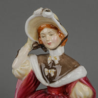 ROYAL DOULTON Figurine Sunday Morning HN 2184